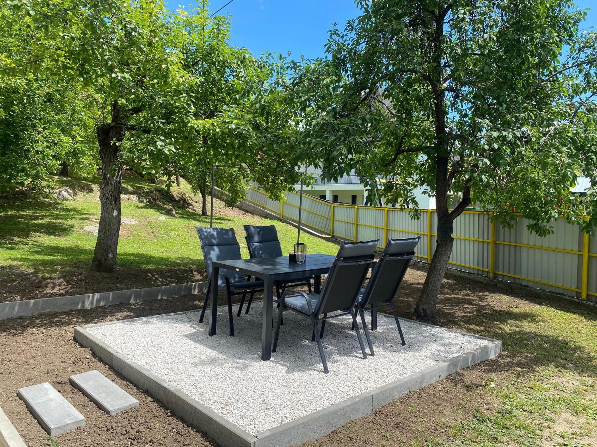 Apartman Rawda 2 亚伊采 外观 照片