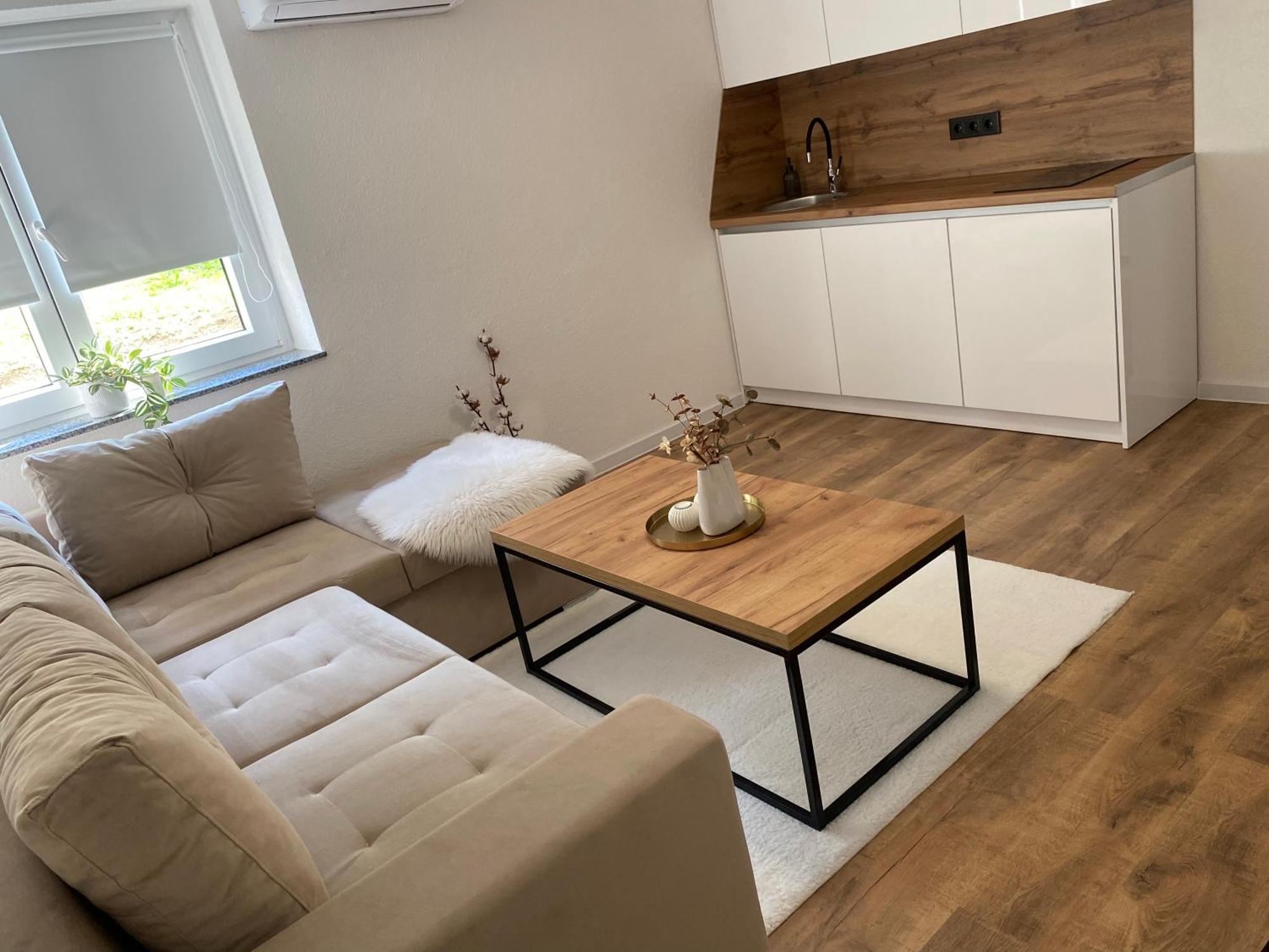 Apartman Rawda 2 亚伊采 外观 照片